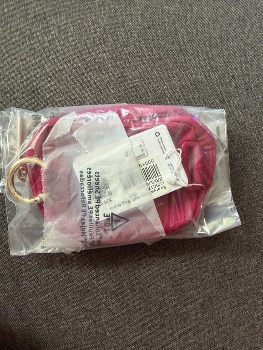 NEW Everywhere Belt Bag Nano in Berry Rumble - Picture 4 of 5